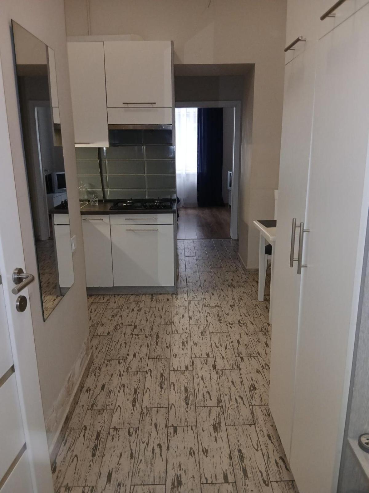 Skelnaia Apartment Lviv Luaran gambar